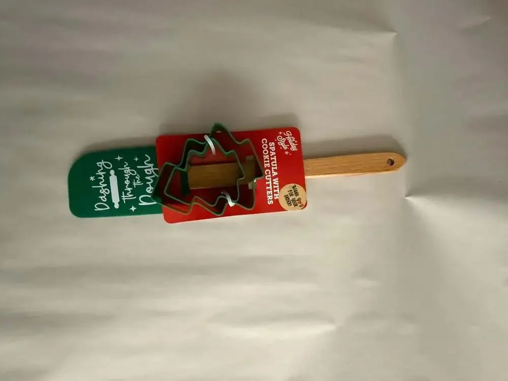 Holiday Style Dashing Through the Dough Spatula with Tree Cookie Cutter Set